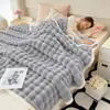 Venta al por mayor de fábrica Manta Gruesa Anti-Conejo de Felpa Manta de Felpa Burbuja Manta para Siesta en la Oficina Funda de Manta para Sofá Manta de Regalo