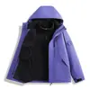 Chaqueta exterior a juego de marca para mujer, tres en uno, otoño e invierno, cortavientos para hombre, impermeable, conjunto desmontable de dos piezas para montañismo