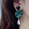 Nuevos pendientes de flor de personalidad de moda simples japoneses y coreanos pendientes largos de temperamento sexy retro pendientes mujeres Venta al por mayor