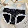 Calcinha Fio Dental Feminina Leve, Doce, Floral, Cintura Média, Renda, Toque de Pele Nua, Confortável, Abraça o Bumbum, Amiga da Pele, Respirável, Sem Costura