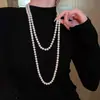 Colar de Pérolas da Moda Estilo Coreano, Corrente Clássica Versátil para Suéter, Design Popular para Mulheres, Acessório de Roupa