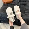 Zapatos Mary Jane cuadrados de moda estilo retro con diseño de una sola tira, con ribete mullido, para mujer, nueva colección otoño/invierno 2026, con una estética delicada y suave