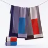 Toalhas Masculinas de Cor Escura, Algodão Macio Colorido, Sem Fiapos, Tingidas no Fio, Absorventes, Jacquard, Toalhas de Rosto para Casa, Atacado, Embaladas Individualmente