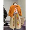 Conjunto de cárdigan de punto de otoño para niñas Nuevo 2026 Manga larga Retro Casual Atuendo de dopamina para niñas Moderno