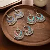Estilo Étnico Pendientes de Borla de Plata Miao Atracciones Turísticas Accesorios de Vacaciones en Yunnan Gancho de Oreja de Campana Metálica Artística Vintage