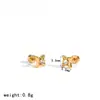 Aretes de Flor de Diamantes de Imitación de Cristal con Post de Bola para Piercing Acero Inoxidable con Galvanoplastia al Vacío en Oro de 18K Aretes de Clavo para Oreja Sensación de Alta Gama
