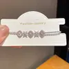Pulseira com Fecho de Flor em Zircônia Estilo Francês de Luxo Leve, Pulseira Exquisita e de Alto Padrão com Design de Nicho, Joia de Mão Moderna para Mulheres