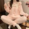 Pijama Feminino Tecido com Estampa Xadrez, com Bojo, Manga Longa e Calça Longa, Conjunto para Usar em Casa, Pode Ser Usado Fora, Pijama Doce que Pode Ser Usado Fora