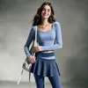 Conjunto de Roupa de Yoga de Outono para Mulheres, Usável ao Ar Livre, Gola Quadrada, Manga Longa, Cintura Alta, Calça Saia com Bloco de Cores na Cintura, Conjunto de Duas Peças para Pilates e Fitness