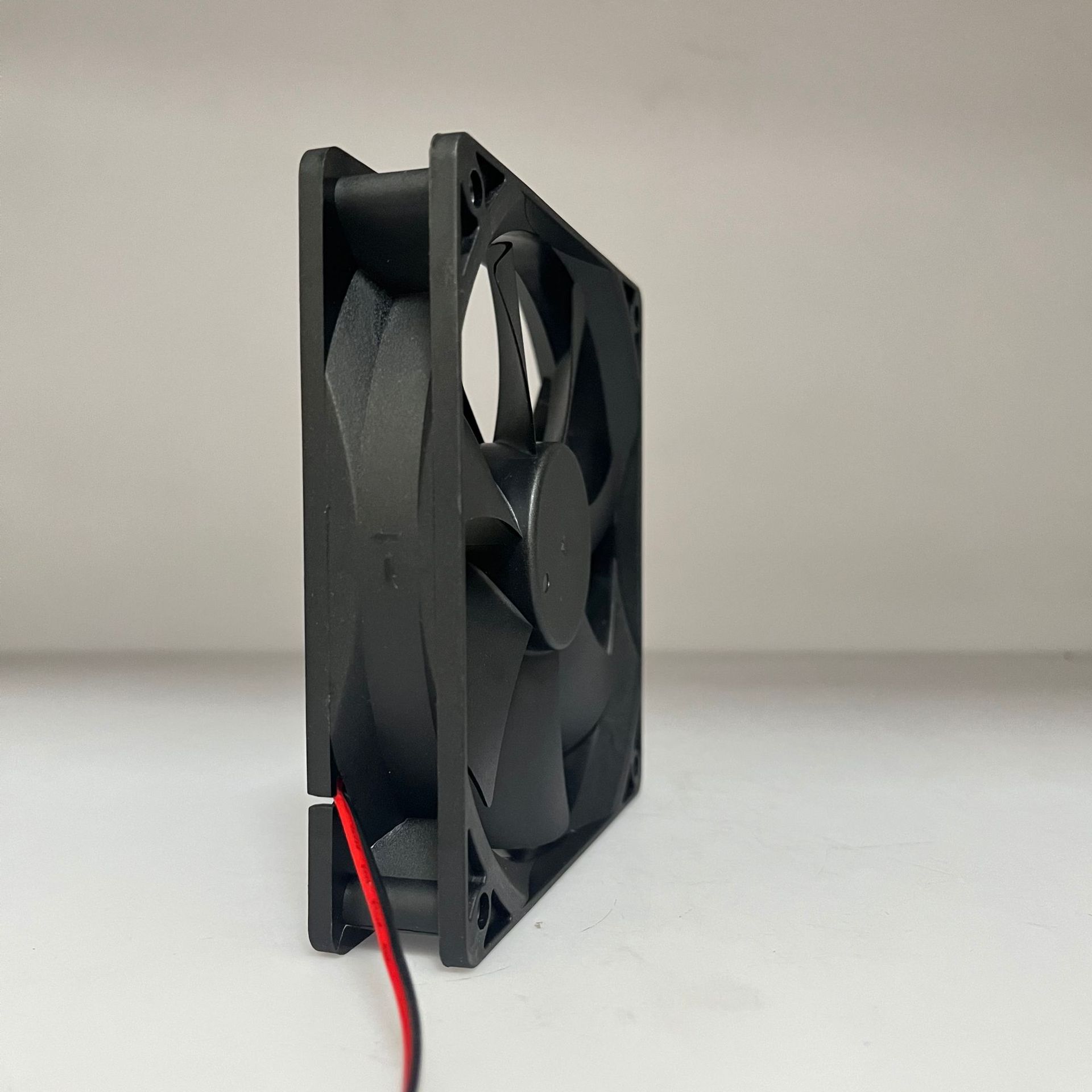 d9959825b46552ad383988652f4f92