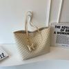 Bolsa de Grande Capacidade Estilo Estrangeiro Novo Estilo Primavera 2025 Tendência da Moda Bolsa de Axila Textura Bolsa Tote de Ombro