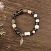 Pulseira de Cerâmica Queimada em Forno Estilo Chinês Novo de Jingdezhen com Incrustações de Madeira Natural, Pingentes de Prata Vintage, Estilo Nacional de Nicho, Exibição de Banca de Estudante