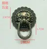 Manija de cabeza de león antigua característica grifo de aleación caja de vino manija pequeña puerta de casa grande tira de puerta dorada estuche de cuero Té