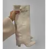 Comércio Exterior Transfronteiriço botas femininas bico fino panturrilha larga perna reta fivela de metal botas de cano médio plus size salto grosso botas para calça botas femininas