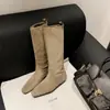 Botas Apiladas Retro Cuadradas de Piel de Vaca para Mujer 2026 Otoño e Invierno Nuevo Estilo con Aumento Oculto de Altura Botas de Montura de Cuero Genuino de Media Caña