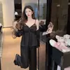 Pijama Francés de Mujer Estilo Nuevo Primavera 2026, Conjunto de Tres Piezas de Seda de Hielo, Encaje de Malla Calada, Ropa de Casa Sexy para Salir