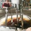 Onde há uma máquina de fritar panela quente em Chengdu que vende uma série de máquina de fritar temperos de incenso frigideira temperada panela quente