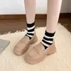Chinelos do Sudeste Asiático Moda Feminina Solado Grosso Uso Externo Sapatos Retrô Quatro Estações Calçados Casuais Simples Bico Fechado Chinelos de Encaixe Atacado