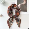 Lenço Quadrado de Seda Retrô Coreano com Estampa Paisley e Toque de Luxo, Combinado com uma Camisa, Lenço Quadrado Versátil para Cintura, Xale, Protetor de Pescoço