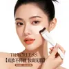 Brocha de base de doble punta en forma de media luna y espátula 2 en 1 premium, no absorbente, ligera, sin rayas, cerdas suaves, herramienta de pincel de maquillaje para principiantes