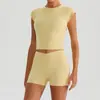 Conjunto de Sujetador Deportivo de Manga Corta con Cuello Halter y Pantalones Largos y Cortos para Mujer para Correr y Yoga con Bolsillo