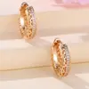 Pendientes Europeos y Americanos de Nicho con Patrón Calado Imitación Oro Galvanizado, Pendientes Exquisitos de Estilo Palacio Retro Geométrico a la Moda