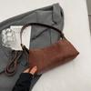 Bolsa de axila feminina grande capacidade 2023 nova tendência outono e inverno design de nicho textura fosca retrô bolsa de ombro transversal