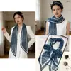 Lenço Pequeno Borda Rolada à Mão Estilo Tons Frios de Arco-Íris, Fita Longa de Chiffon, Versátil Lenço Transparente Versão Coreana
