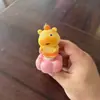 Capivara Lulu Brinquedo de Pelúcia Giratório para Carro e Mesa de Escritório, Figura de Mão Fofa, Decoração Peculiar para Desktop