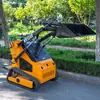 Exportado para o Brasil: Mini carregadeira de esteira multiuso, Mini empilhadeira 320T para manuseio de carga, Carregadeira para paisagismo