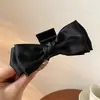 Elegante Presilha de Cabelo Preta em Forma de Laço Estilo Princesa para Penteados Updos, Acessório de Cabelo para a Parte de Trás da Cabeça, Prendedor de Cabelo para Mulheres