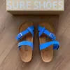 Sapatos Femininos Versáteis Estilo Coreano com Solado Grosso e Biqueira Aberta para Uso Externo, Nova Moda Tendência Primavera/Verão 2026 Sandálias Slide Versáteis
