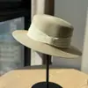 Novo Chapéu Branco Elegante Estilo Francês para Férias na Praia de Verão, Chapéu de Sol com uma Vibe Semelhante à Chanel, Chapéu de Palha