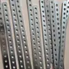 Tira de ferro galvanizado perfurada tira reta tira plana espessa espessa soldável chapa de ferro peça de canto de modificação