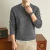 Sudadera de Lana Estilo Old Money para Hombre, Moda Casual Otoño 2026 Color Sólido Pullover Cuello Redondo Capa Base Sudadera para Hombre