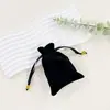 Bolsa de Terciopelo Negro con Cordón Accesorios para Joyería Cinta Hebilla Metálica Bolsita con Cordón Admite Personalización de Logo Bolsa de Almacenamiento Portátil