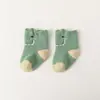 Meias de Algodão Felpudo Espesso 3D com Orelhas para Bebê Outono/Inverno 2023 Meias Grossas Quentes para Crianças Pequenas até o Meio da Panturrilha