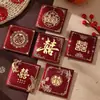 Envelopes vermelhos de casamento com palavras felizes, mini envelopes vermelhos pequenos para a recepção da noiva, envelopes vermelhos de desenho animado para bloquear a porta do casamento, envelopes de dinheiro da sorte