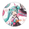 Nuevos Productos Insignias de Pareja al por Mayor Insignias de Anime Manualidades y Accesorios Bidimensionales al por Mayor Inicial 153-190