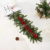 Planta Artificial Única Pinheiro da Longevidade de Cinco Ramos com Fruto Vermelho Pinha Decoração de Natal Artesanato Ornamento Fabricante Atacado