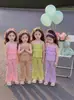 Nuevo Conjunto de Dos Piezas para Niñas: Top con Tirantes de Volantes para Pastel de Verano y Pantalones Acampanados Cropped