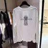 Camiseta de Algodão Puro de Manga Longa Nova para Mulheres, Coleção Primavera e Outono 2025, Solta e Casual, Camisa de Camada Interna de Comprimento Médio, Visual Versátil e Emagrecedor