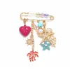 Broche de Estrella de Mar Coral Pintada Corazón Estilo Océano Exagerado Pantalones Cintura Pin Multi-elemento Estilo Dulce Divertido Océano
