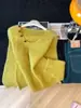 Suéter de Punto con Botones de Cuello Alto de Diseñador Único Otoño e Invierno Nuevo para Mujer, Estilo Perezoso, Suéter Superior Suave y de Alta Gama, Grueso