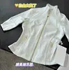 Chaqueta de Yoga para Mujer 2024 Nuevo Estilo Tela No Transpirable Cremallera Dorada Chaqueta Deportiva para Exteriores Cuello Alto Chaqueta de Felpa Cepillada