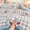 Conjunto de Cama de Veludo de Leite Espesso de Inverno Quatro Peças Novo Conjunto de Três Peças de Lençol com Capa de Edredom de Coral Fleece Flanela Roupa de Cama
