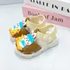 Sapatos de Menina Verão Novo Estilo Antiderrapante Sapatos para Crianças Pequenas e Bebês, Sapatos Fechados para Caminhada, Sandálias Atacado Transfronteiriço Fabricante