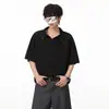 Camiseta de Manga Corta para Hombre con Estampado de Serpiente Retro Americano y Solapa Tachonada, Nuevo Estilo de Verano, Estilo Old Money, Casual de Alta Gama, Manga Media