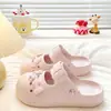 Novos Sapatos Femininos de Verão EVA Retro Mary Jane Perfurados para Diversão ao Ar Livre, Casuais Fofos, Confortáveis, Fechados