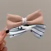 Pinza de Pato Dulce para la Parte Trasera de la Cabeza, Pasador de Gama Alta, Pinza para el Cabello Estilo Nuevo 2026, Lindo Accesorio de Pinza de Garra para Primavera y Verano
